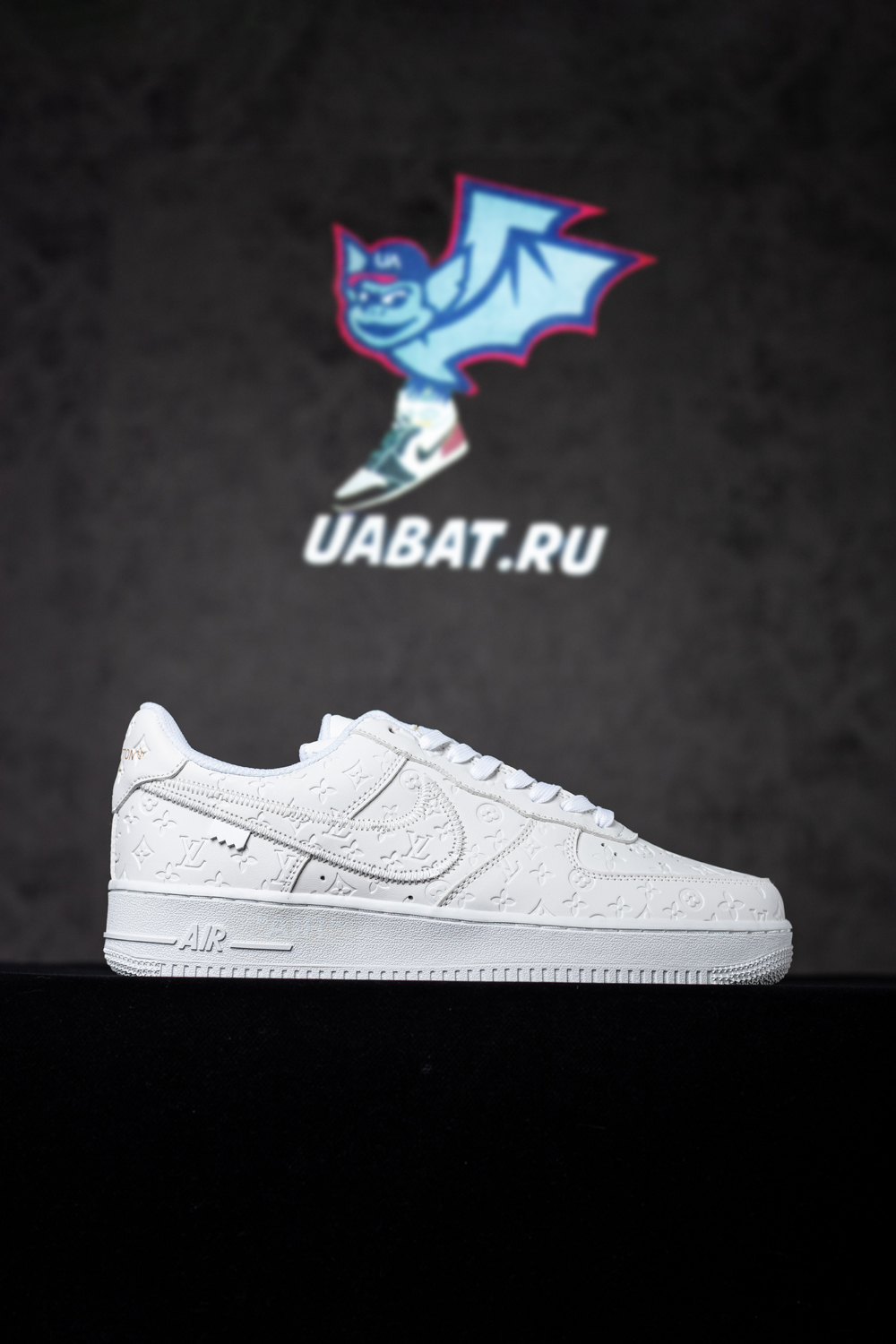 Louis Vuitton x Air Force 1 Low