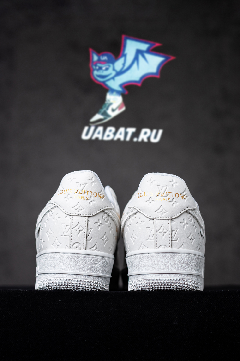 Louis Vuitton x Air Force 1 Low