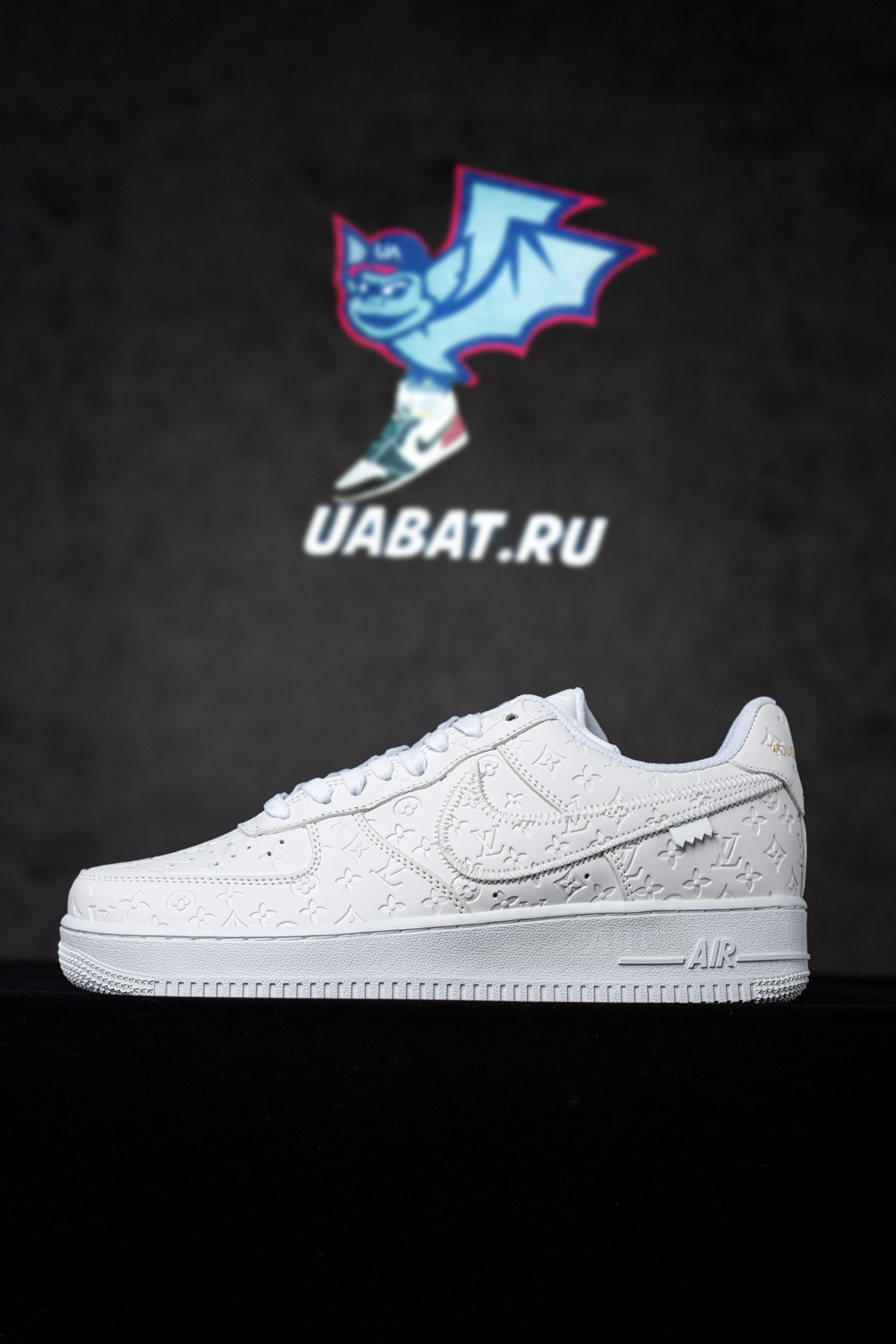Louis Vuitton x Air Force 1 Low