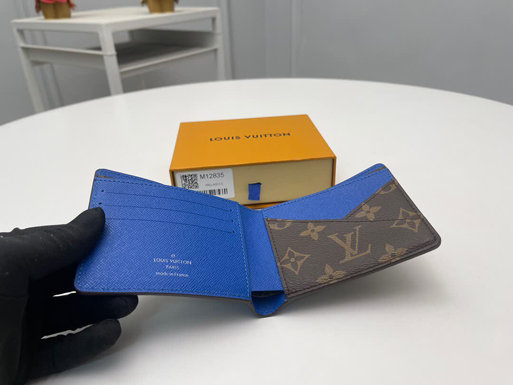Louis Vuitton Wallets M12835 11.5*9*1.5cm