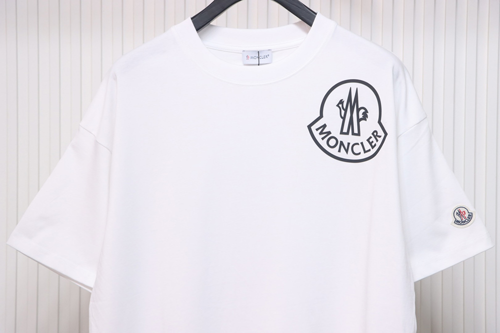 Moncler chest logo print short sleeves