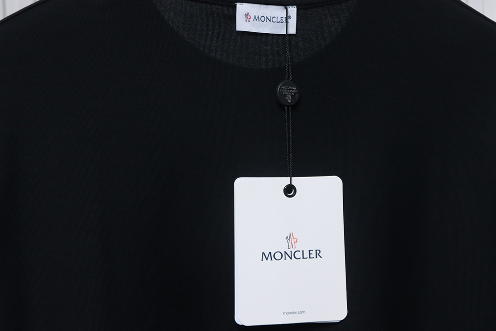 Moncler overlapping logo print short sleeves