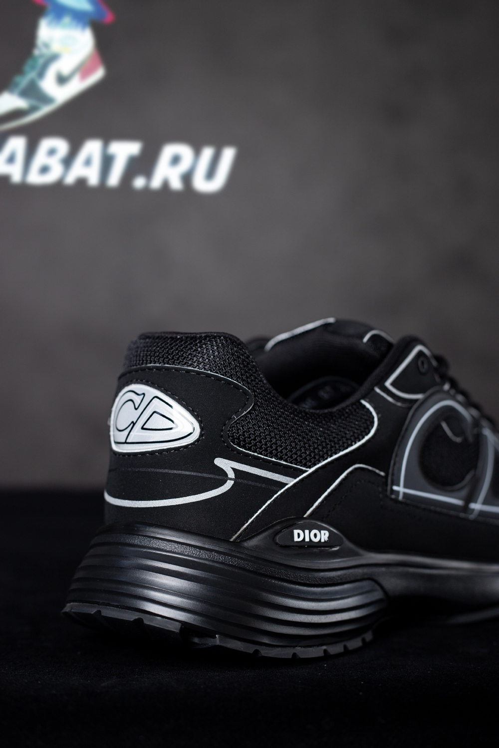 Dior B30 