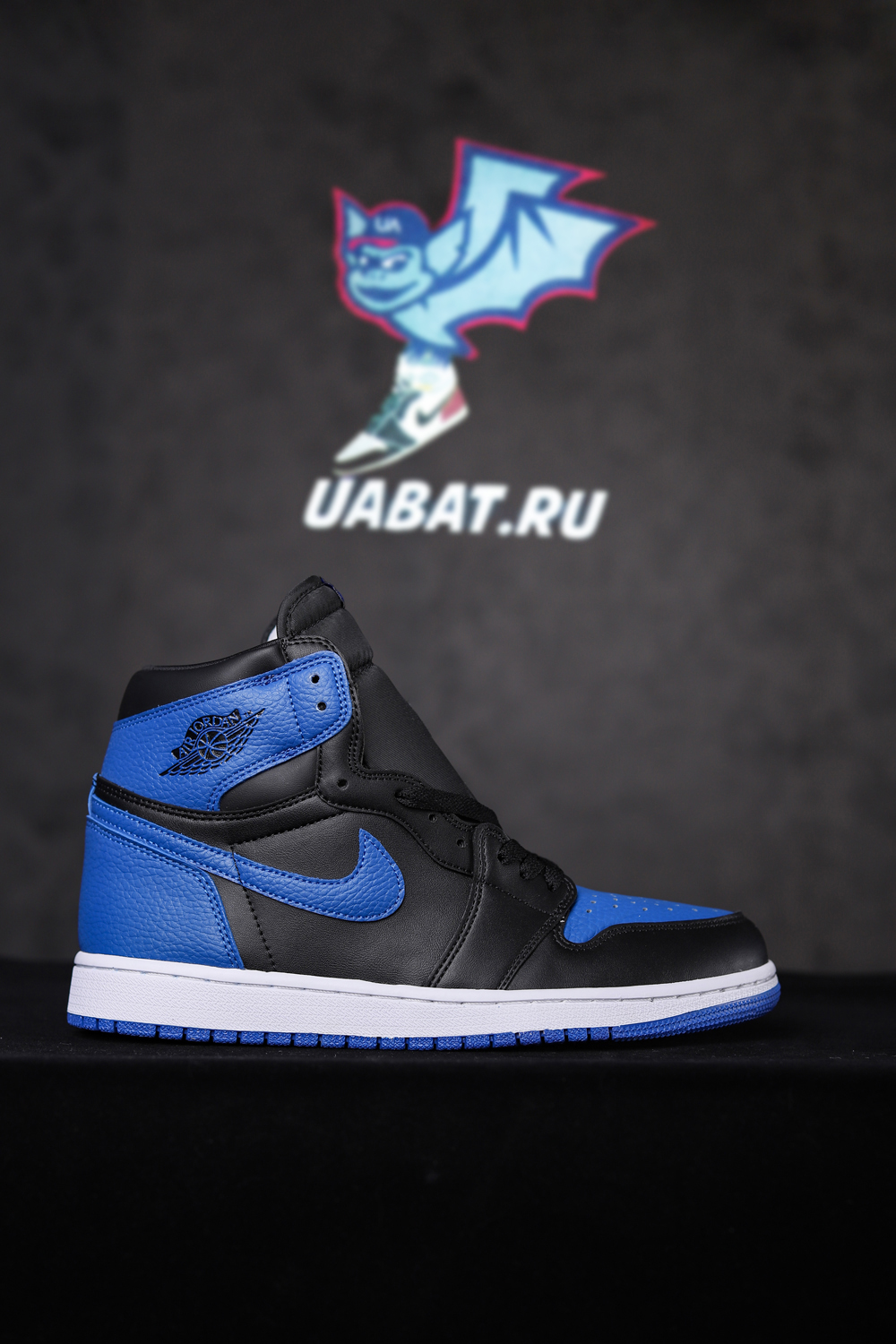 Air Jordan 1 Retro High OG 'Royal' 2017