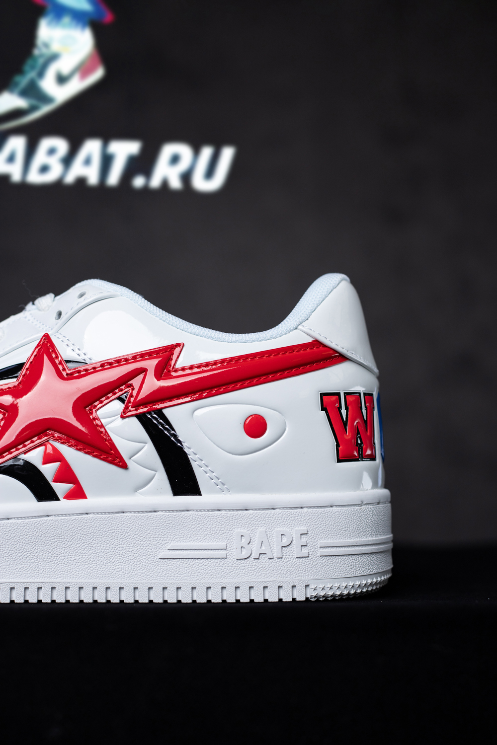 Bapesta Low 'White Shark Face'