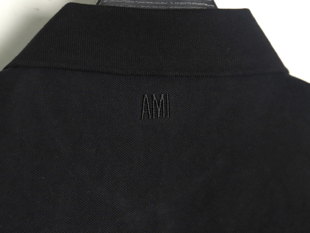 Ami Paris love embroidered Polo short sleeves TSK2