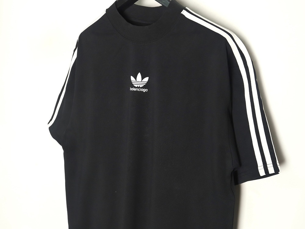 Balenciaga & Adidas Trefoil Joint Printed Short Sleeve