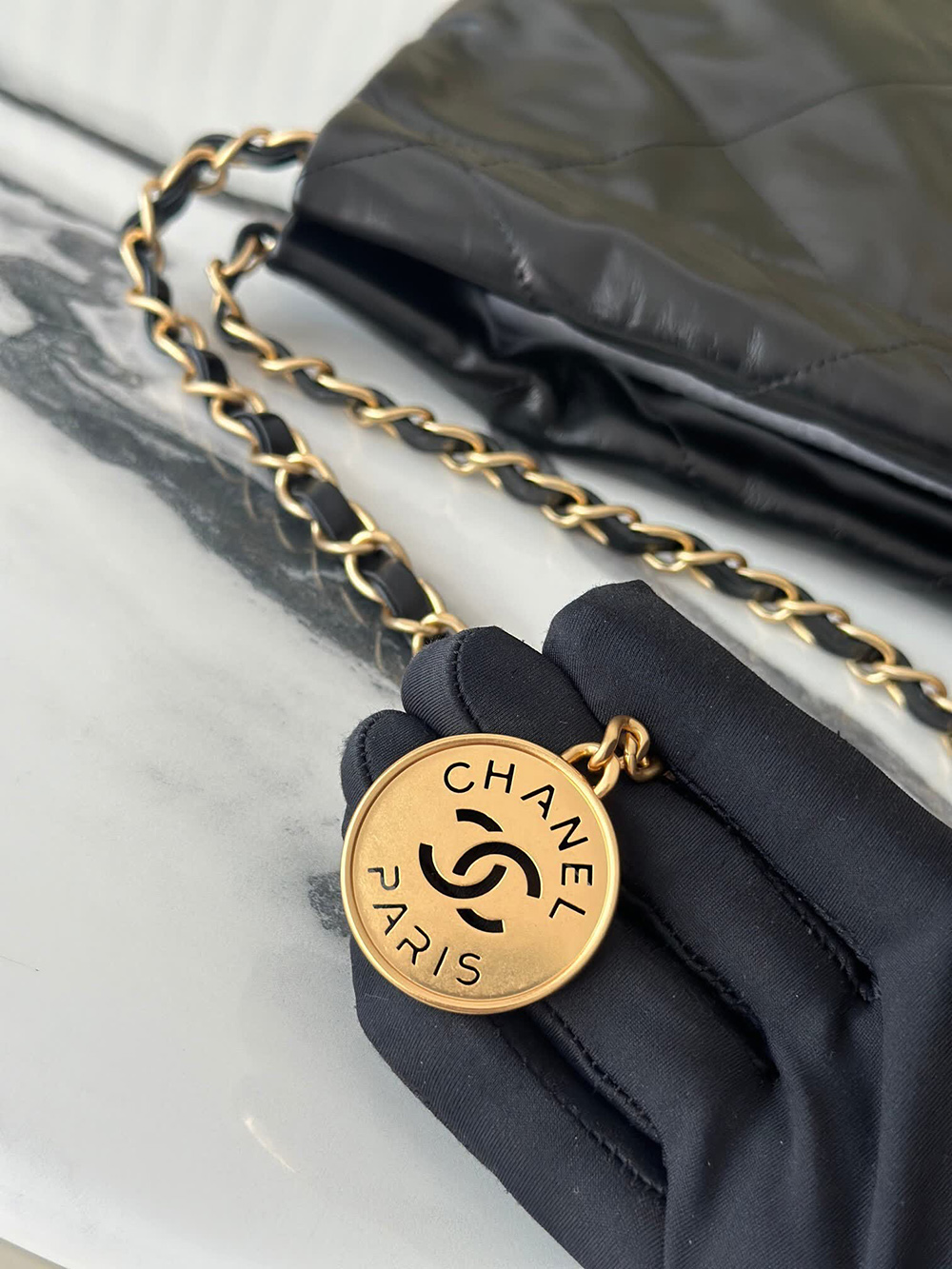 Chanel 22 Small Handbags AS3260 35*37*8cm