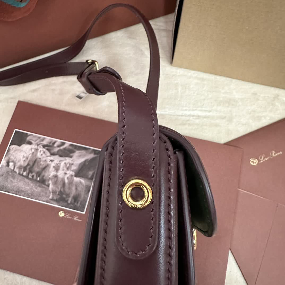 Loro Piana Small Ghiera bags B4AX 18*13*7cm