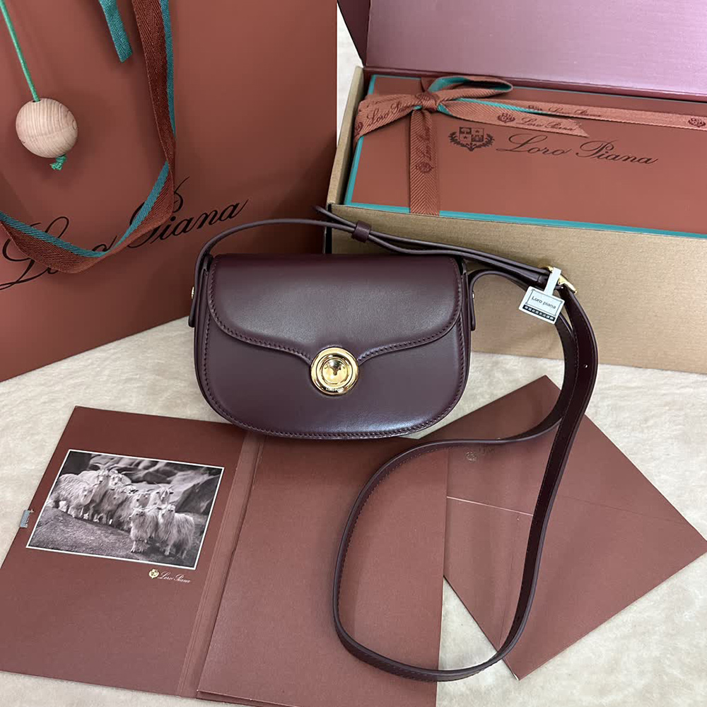 Loro Piana Small Ghiera bags B4AX 18*13*7cm