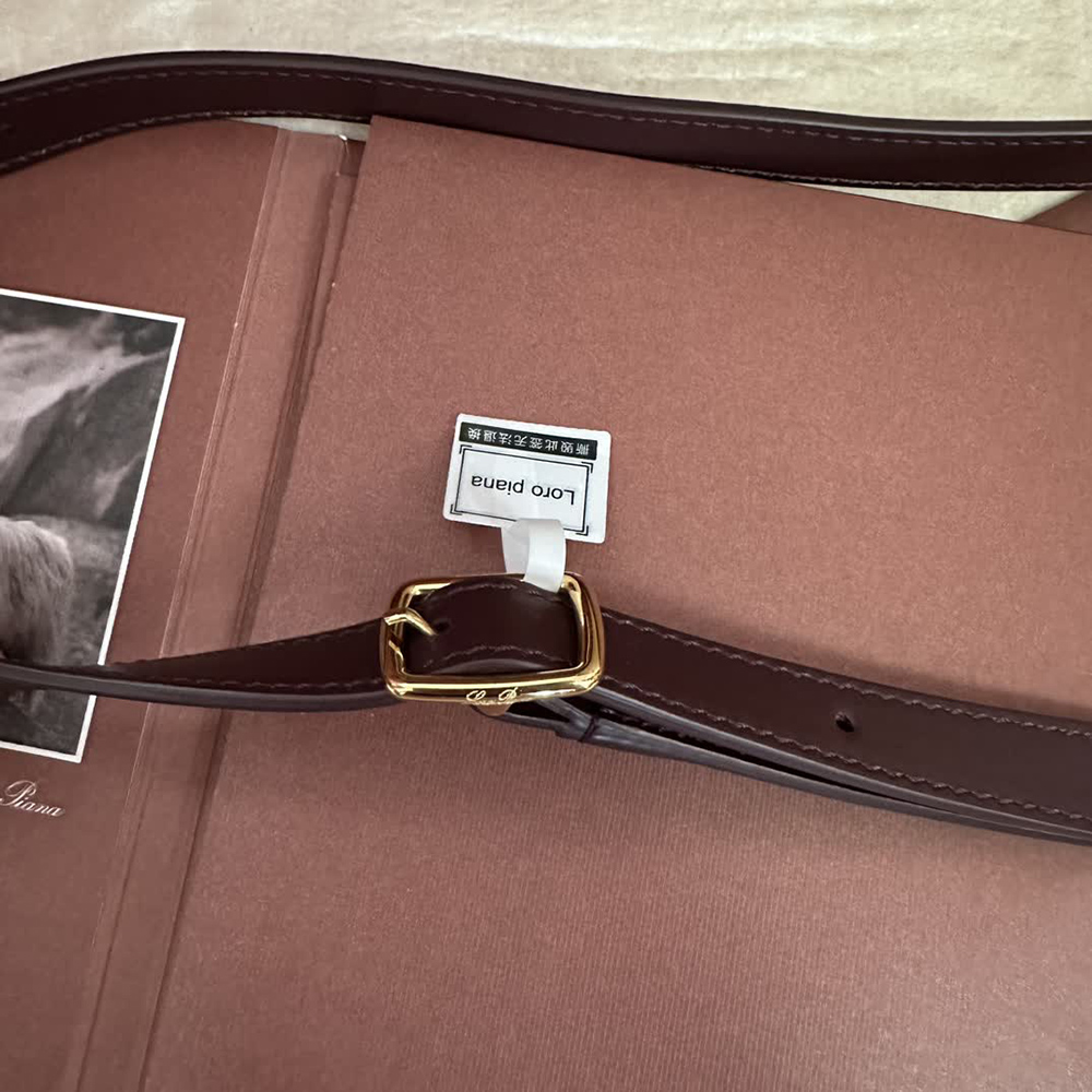 Loro Piana Small Ghiera bags B4AX 18*13*7cm