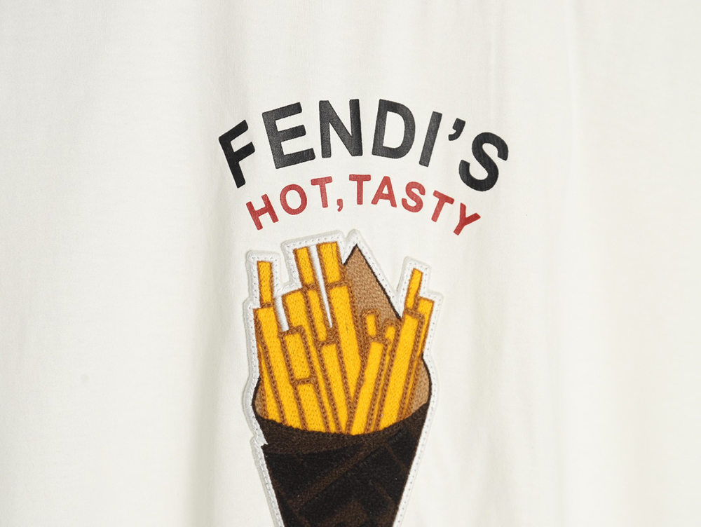 Fendi French fries embroidered short sleeves