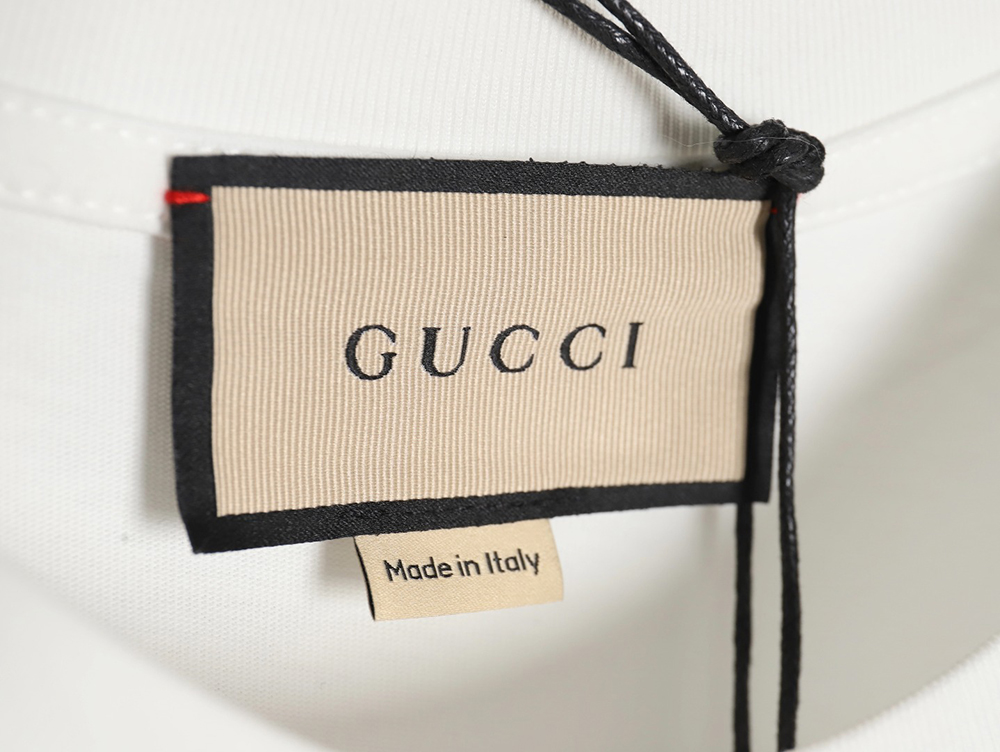 Gucci embossed logo crew neck short sleeves