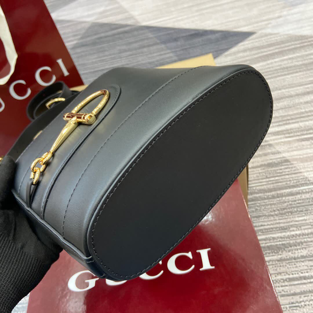Gucci 73 small bucket bags 833665 18.5*20*8.5cm