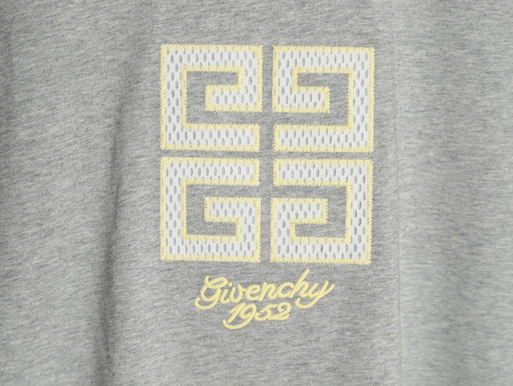 Givenchy eyelet embroidered crew neck short-sleeved T-shirt