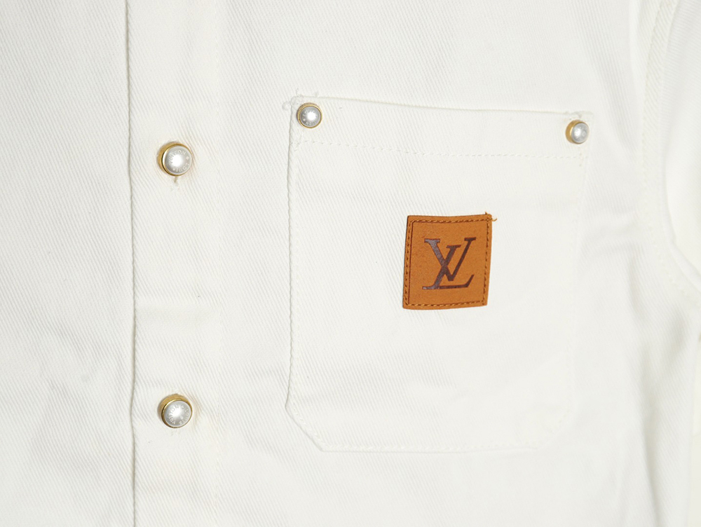 Louis Vuitton leather label pocket short sleeve denim shirt