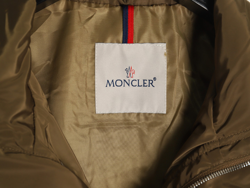 Moncler work style lightweight hooded jacket