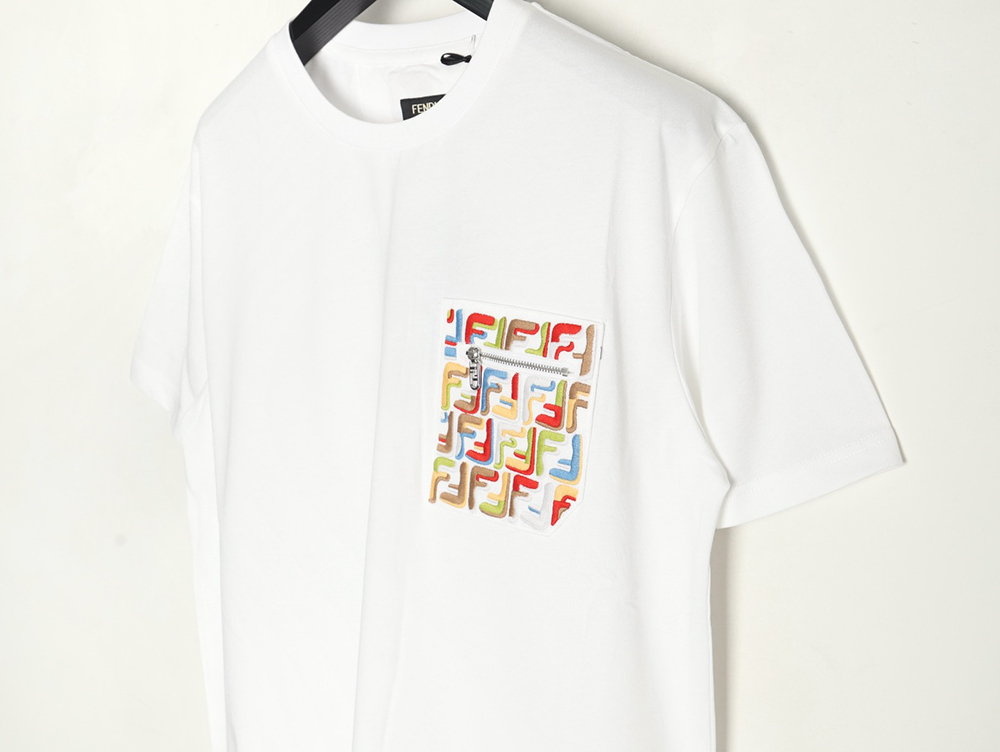 Fendi FF colorful embroidered pocket zipper short-sleeved T-shirt