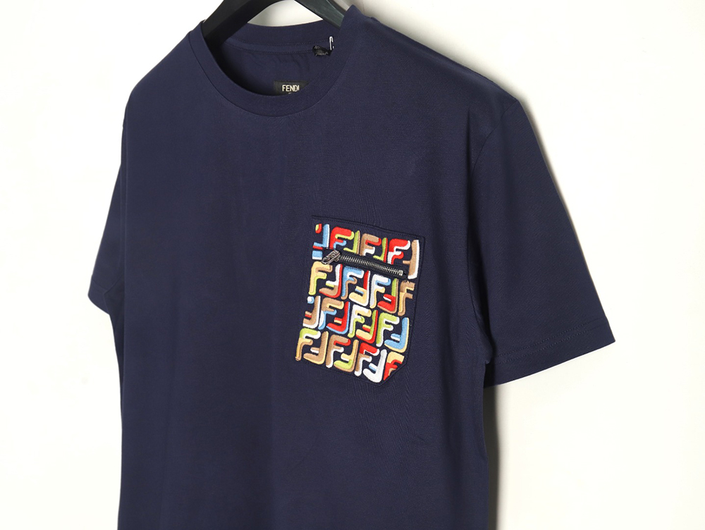 Fendi FF colorful embroidered pocket zipper short-sleeved T-shirt TSK1