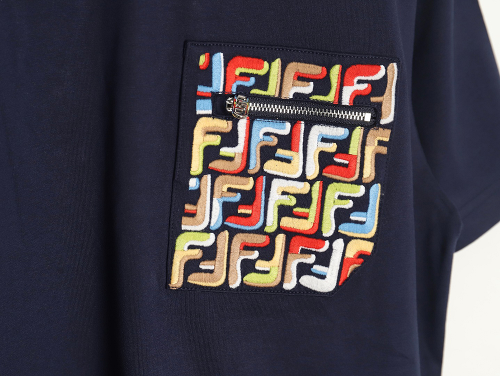 Fendi FF colorful embroidered pocket zipper short-sleeved T-shirt TSK1