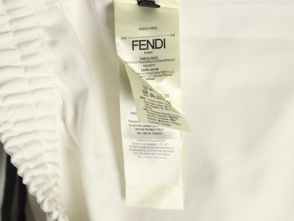Fendi single side polka dot double F shorts