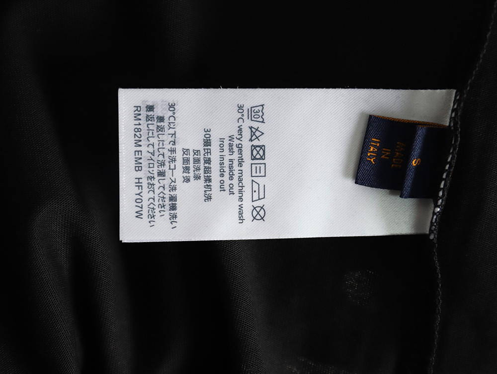 Louis Vuitton small embroidery Logo short-sleeved T-shirt TSK4