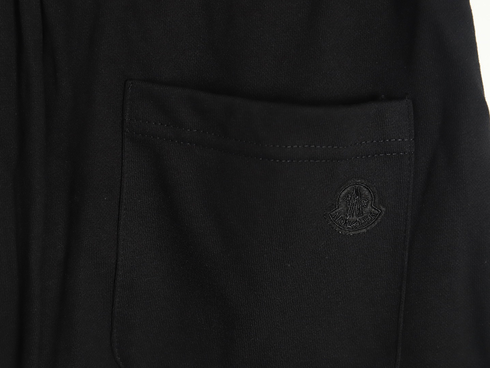 Moncler logo letters hot stamping shorts