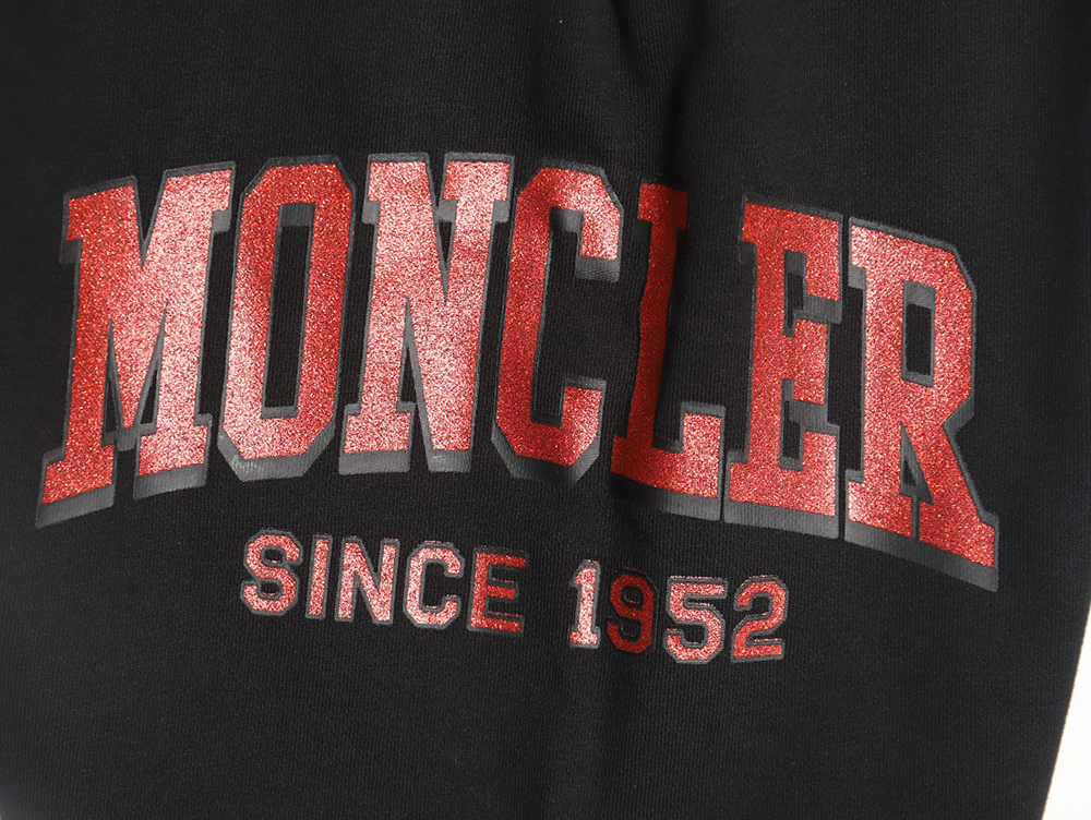Moncler logo letters hot stamping shorts