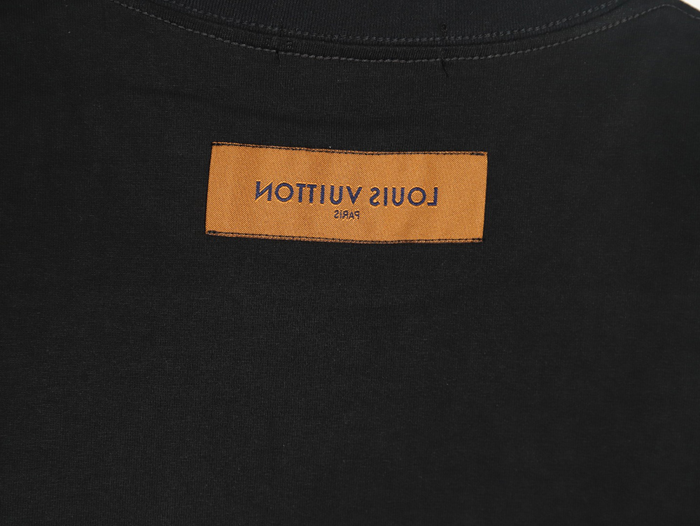 Louis Vuitton Silicone Lettering Short Sleeve T-Shirt TSK1