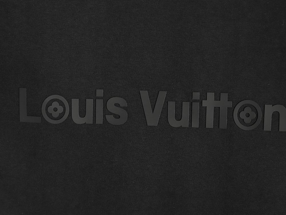 Louis Vuitton Silicone Logo Short Sleeve T-Shirt TSK1