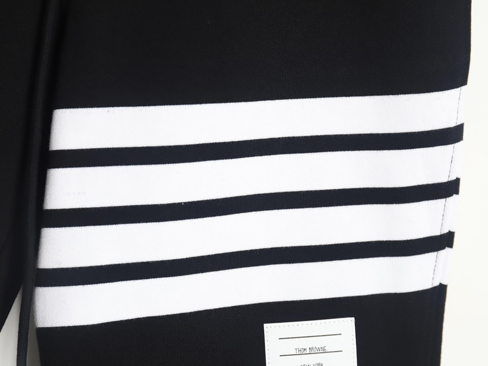 Thom Browne Classic Yarn Dyed Shorts TSK4