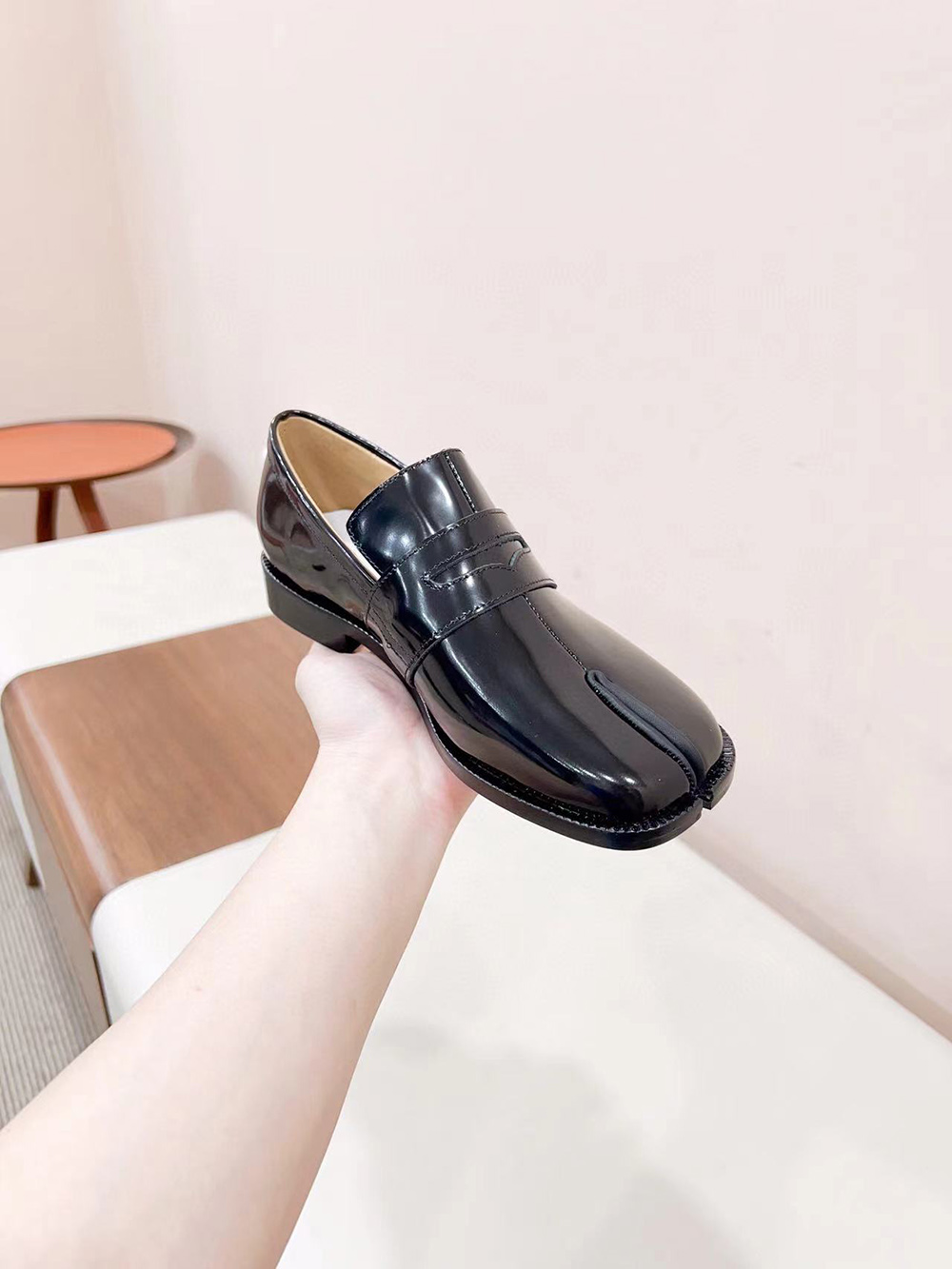 Maison Margiela Tabi leather loafers