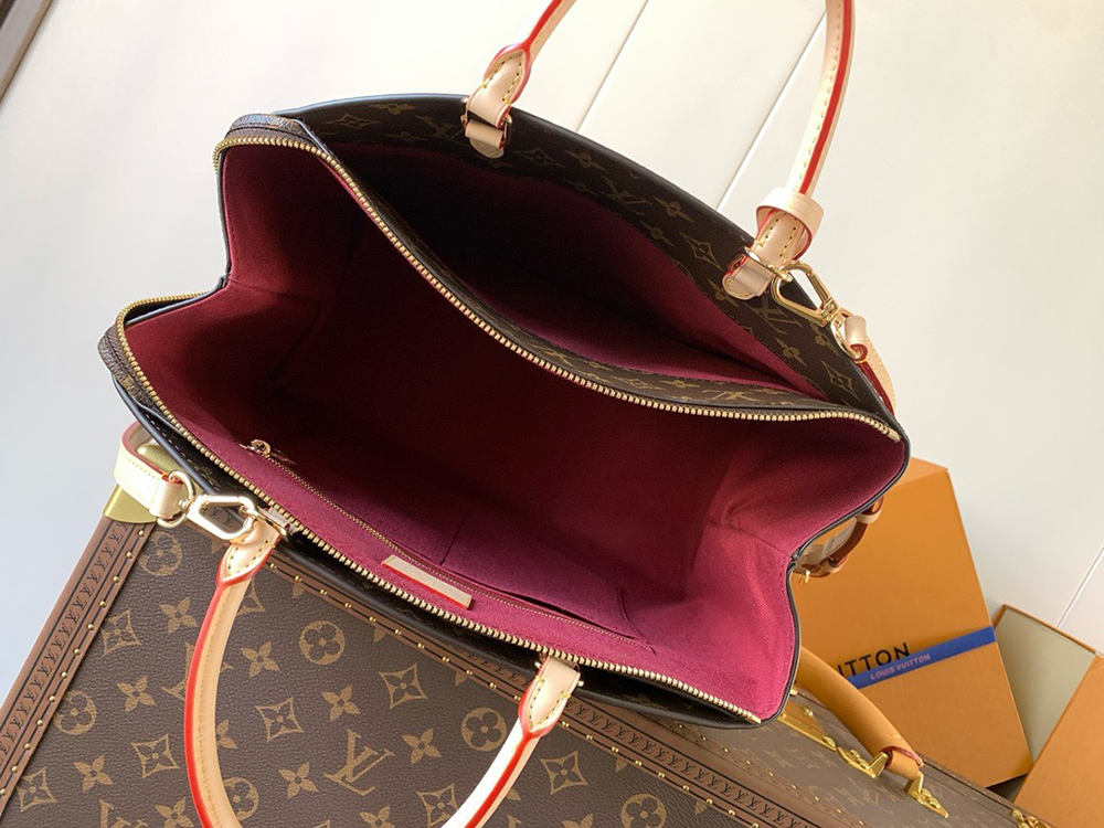 Louis Vuitton Grand Palais Bags M45900