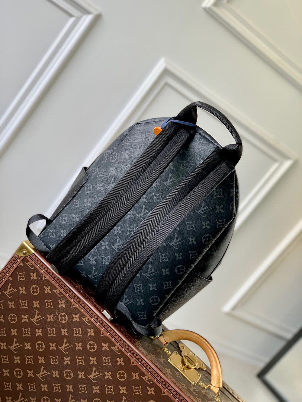 Louis Vuitton Discovery Backpack M31033 29*38*20cm