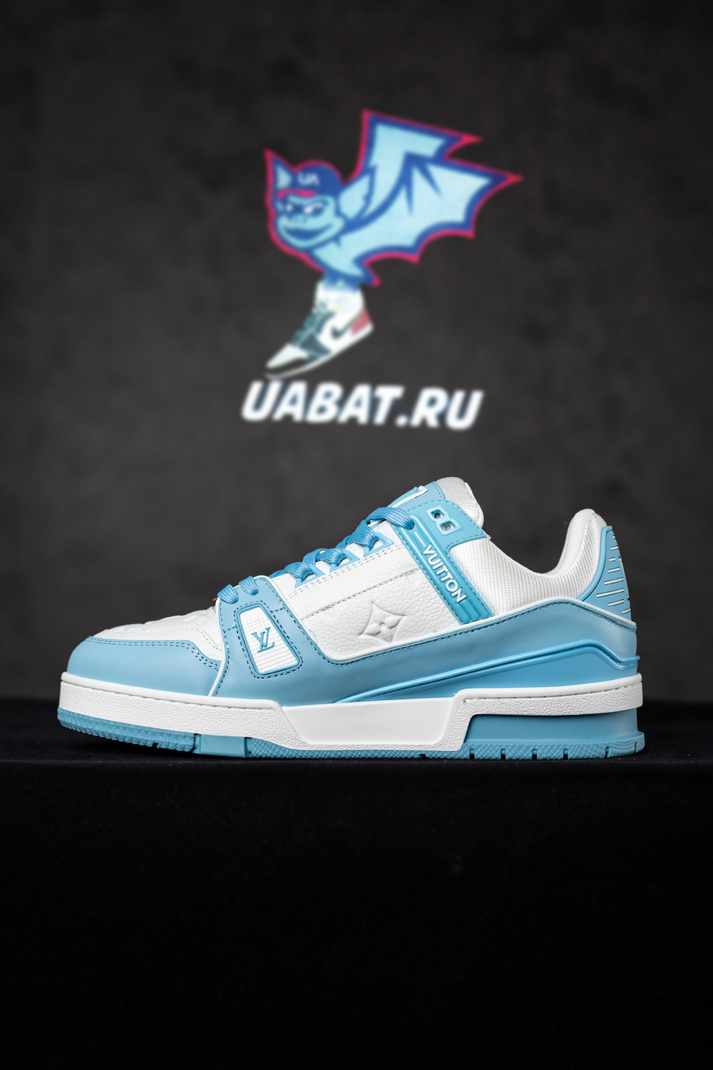 Louis Vuitton Trainer Low White Sky Blue