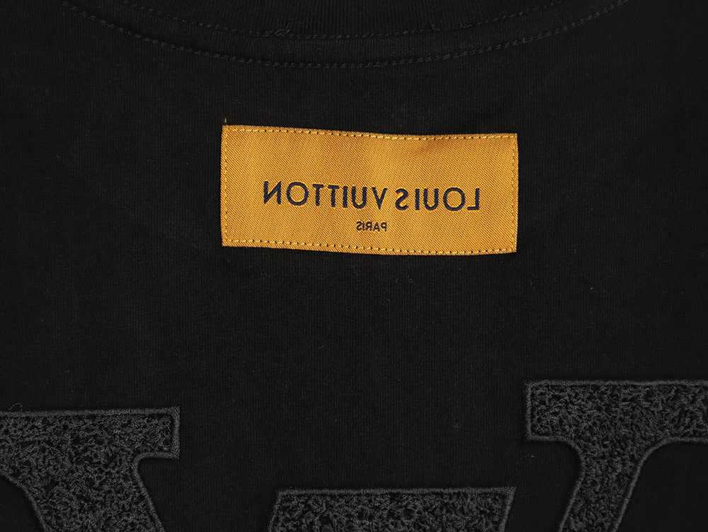 Louis Vuitton dark pattern large logo embroidered short sleeve T-shirt TSK1