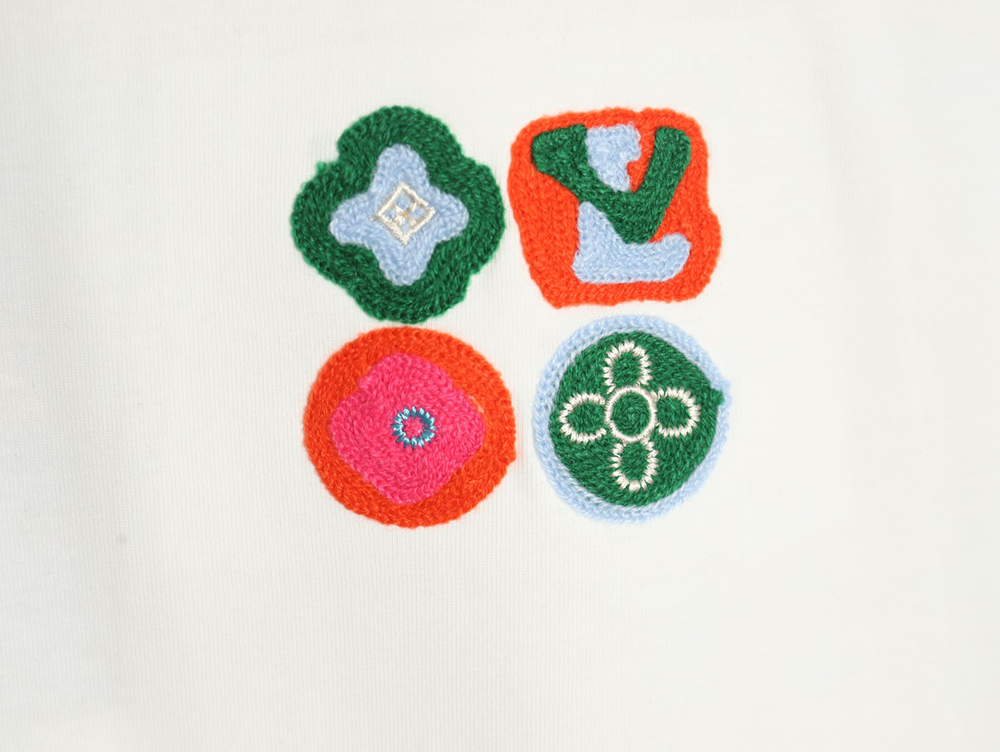 Louis Vuitton four-leaf clover logo embroidered short-sleeved T-shirt