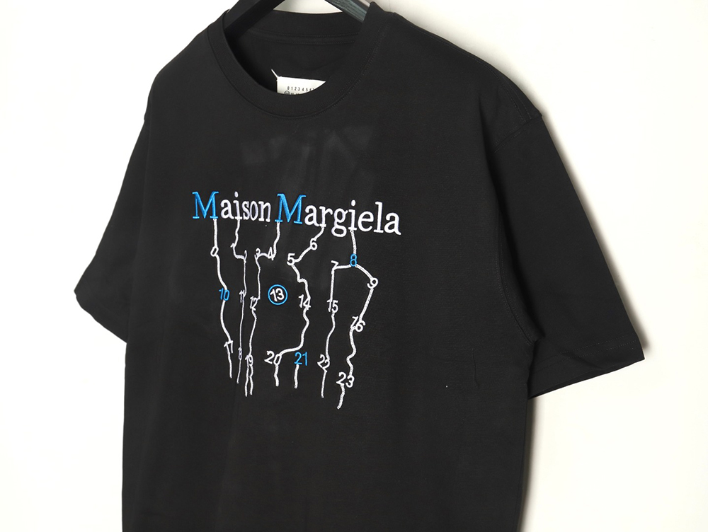 Maison Margiela geometric numbers embroidered short-sleeved T-shirt TSK2