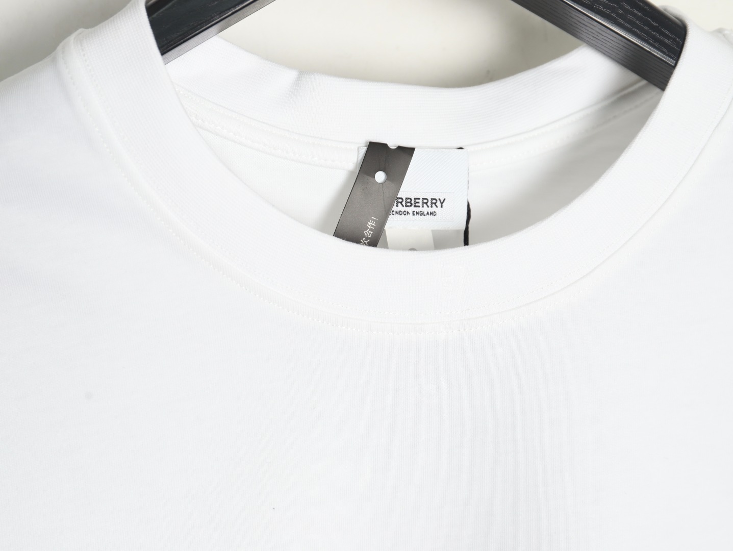 Burberry lettering logo print crew neck short sleeves