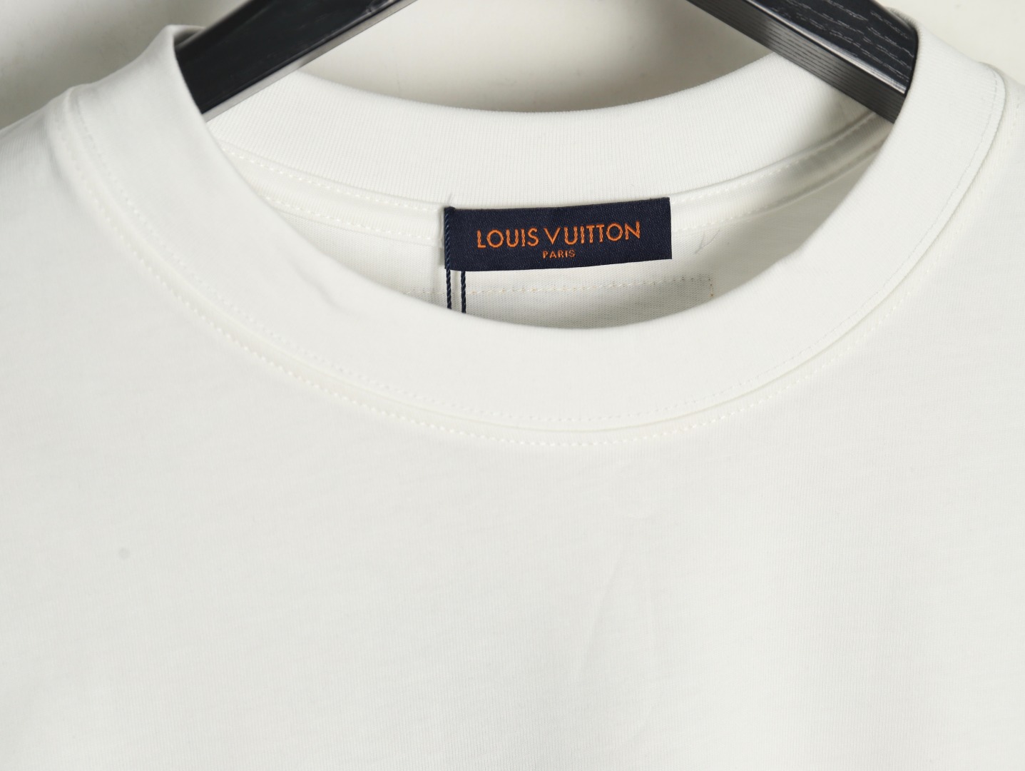 Louis Vuitton Back Painted Cloud Graffiti Short Sleeve T-shirt