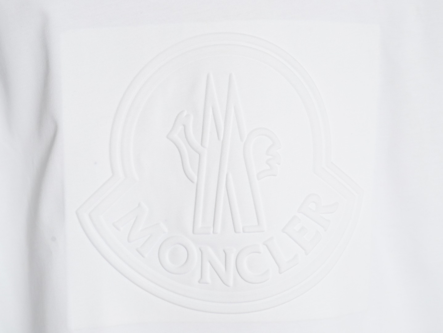 Moncler embossed logo short sleeve