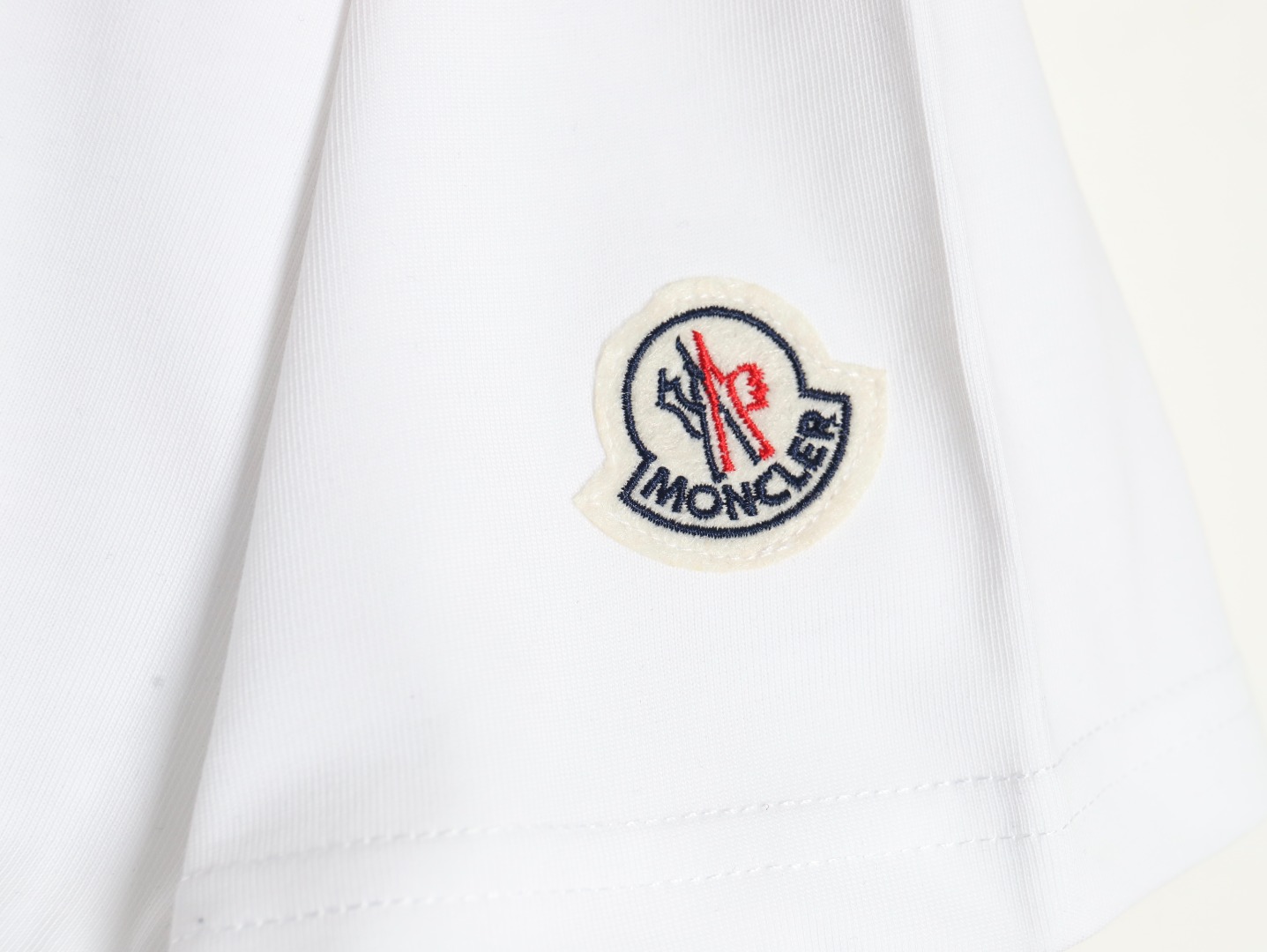 Moncler embossed logo short sleeve
