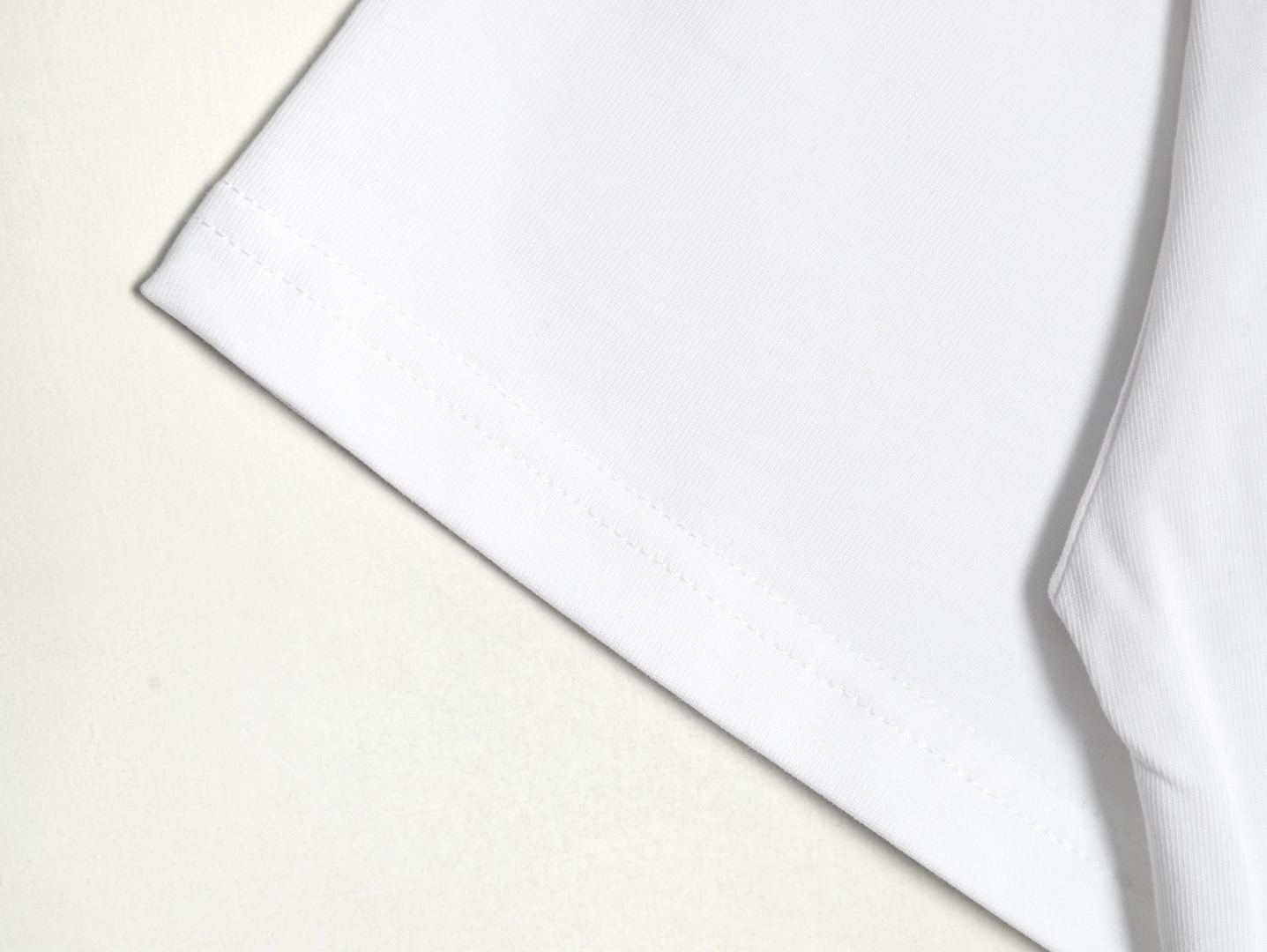 Moncler embossed logo short sleeve