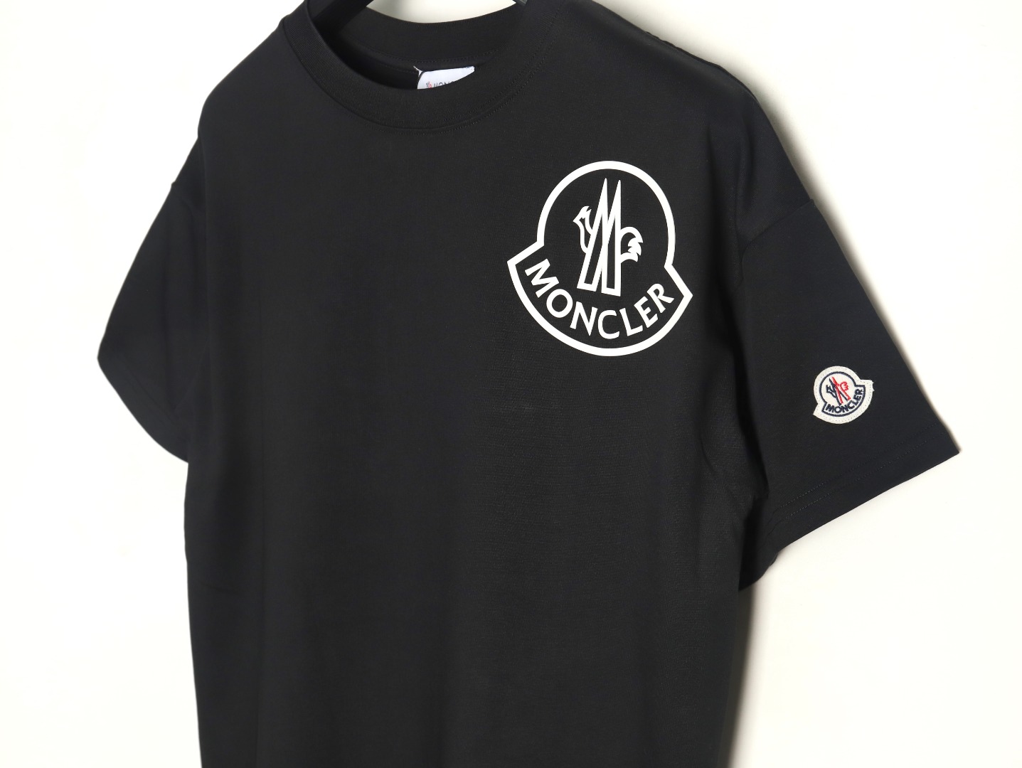 Moncler chest embossed logo print short sleeves TSK1