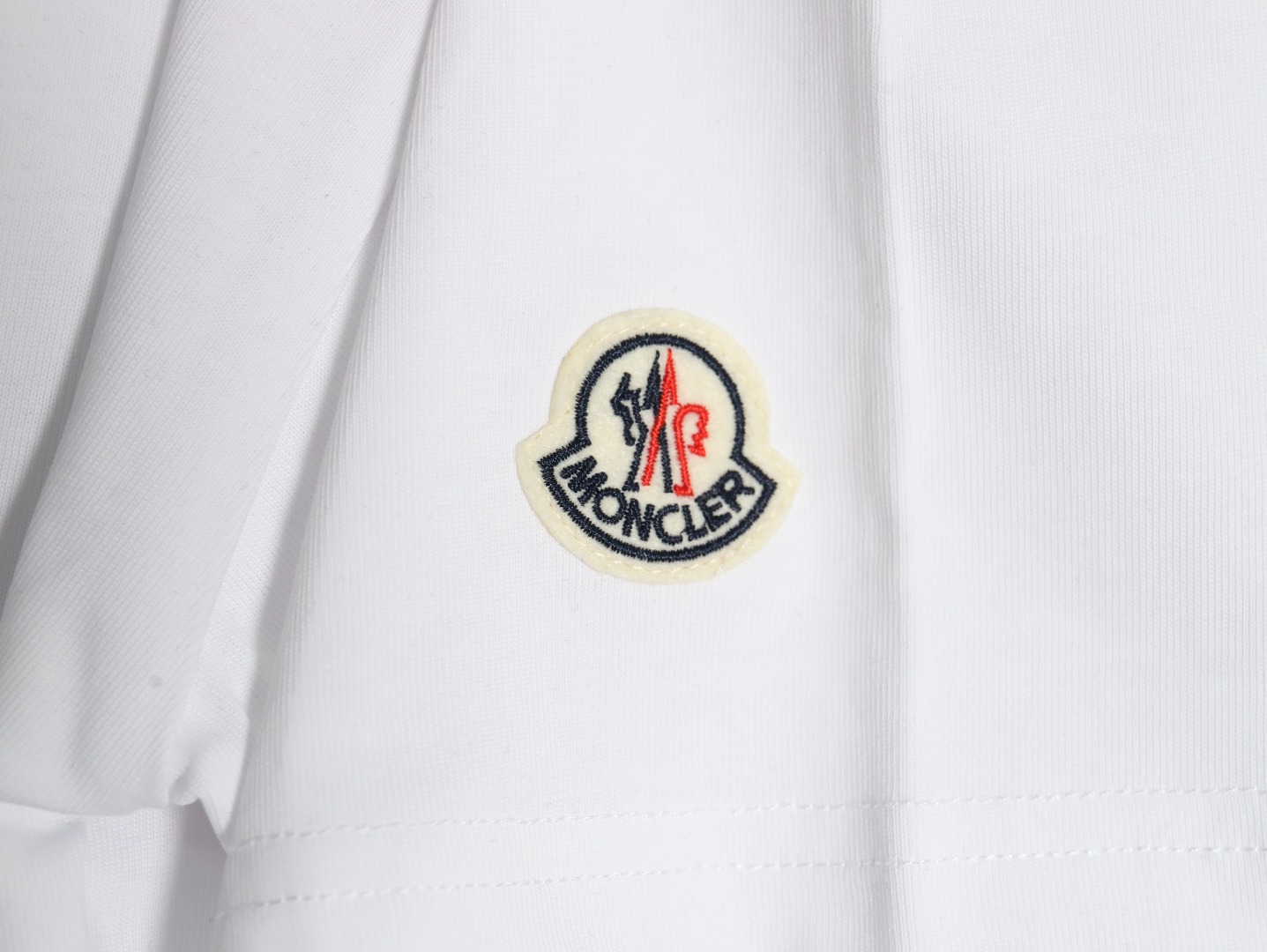 Moncler overlapping logo print short sleeves
