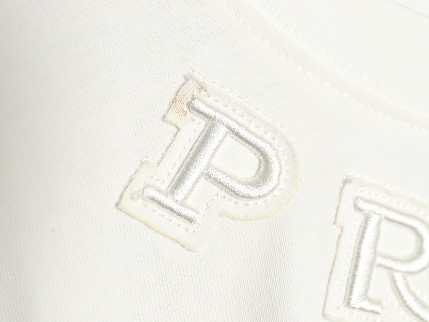 Prada neckline letter embroidery triangle logo short sleeves