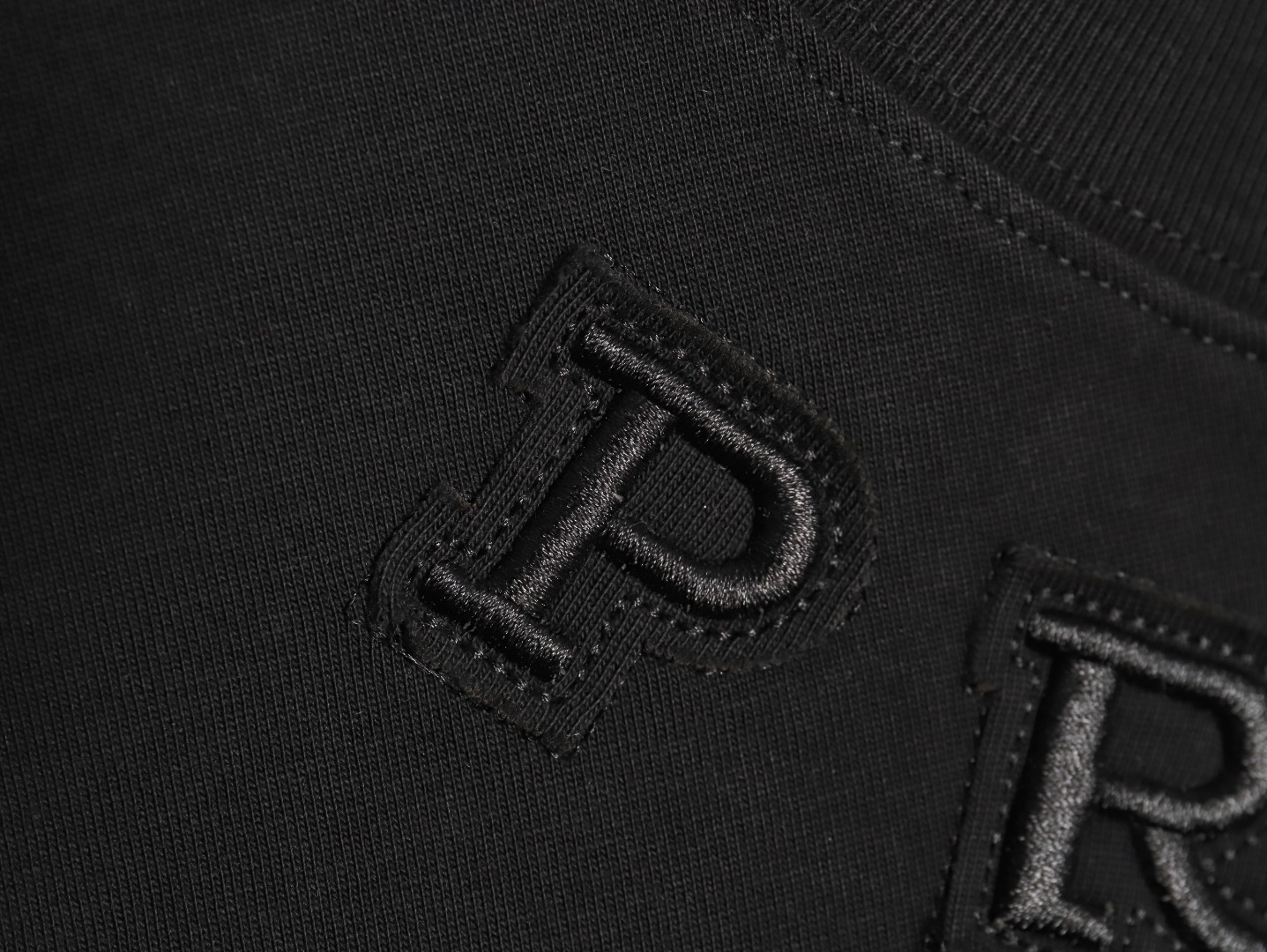 Prada neckline letter embroidery triangle logo short sleeves TSK1