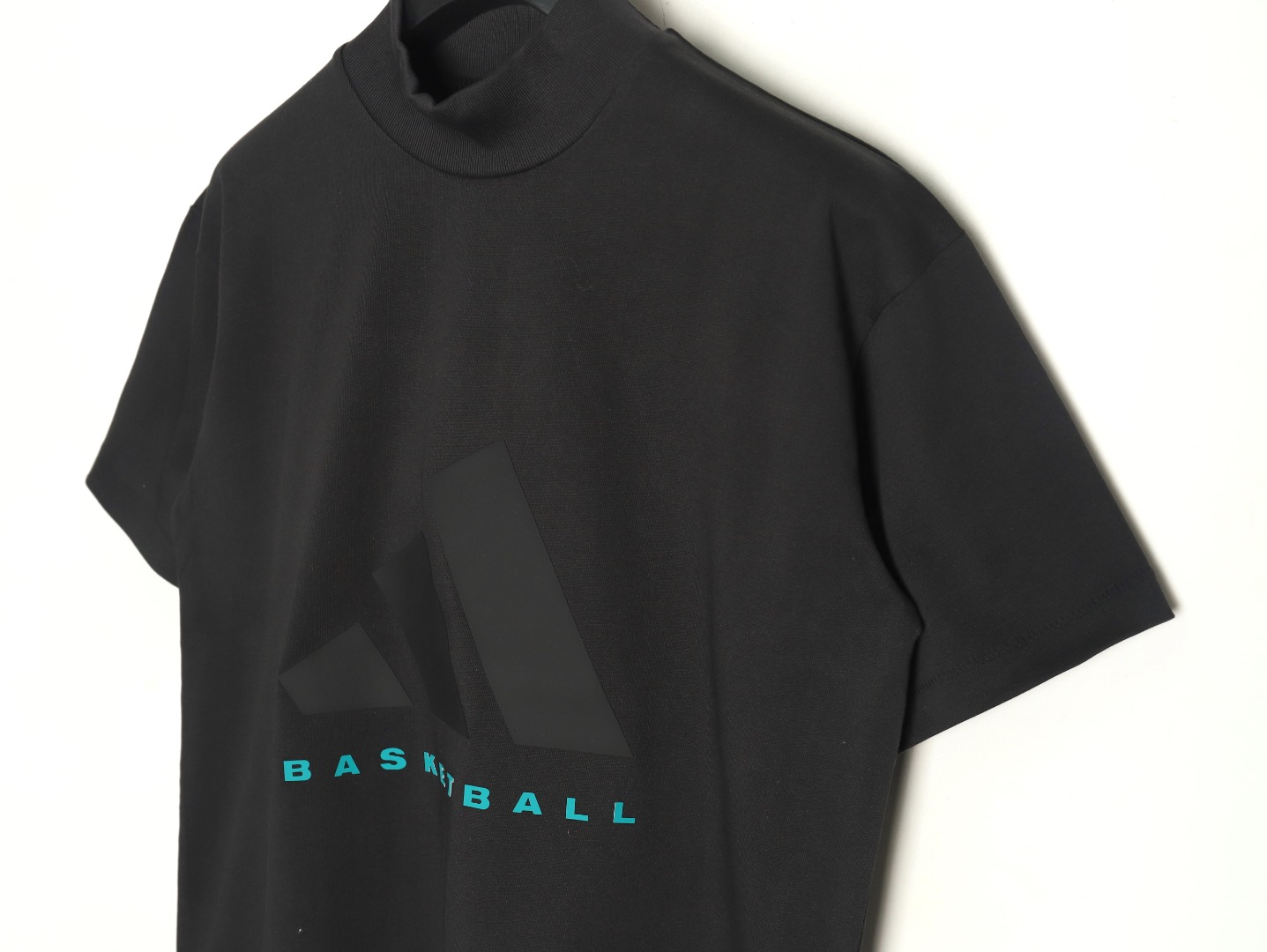 Adidas Basketball Silicone Short Sleeve T-Shirt TSK3