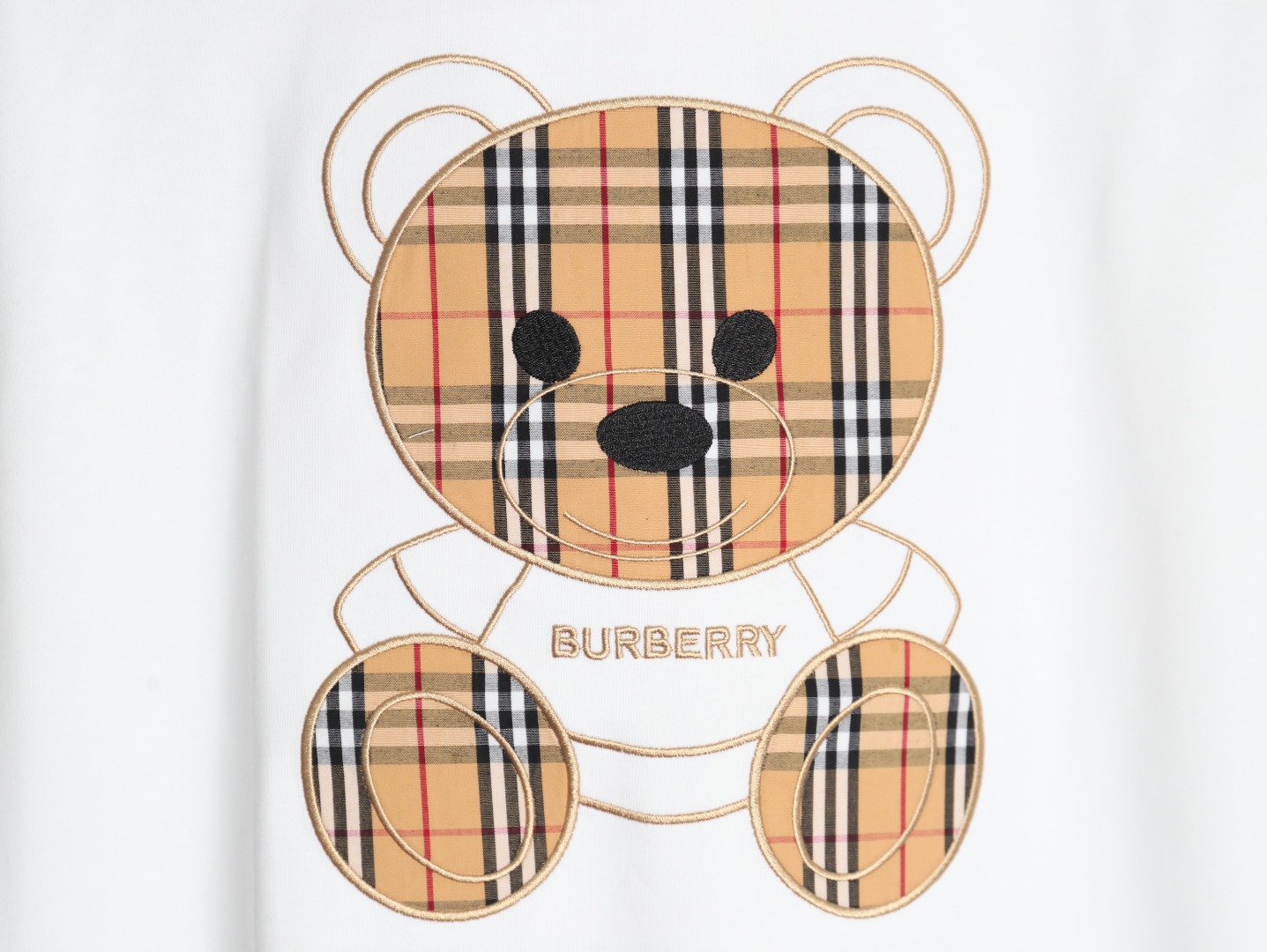 Burberry bear embroidered chest T-shirt