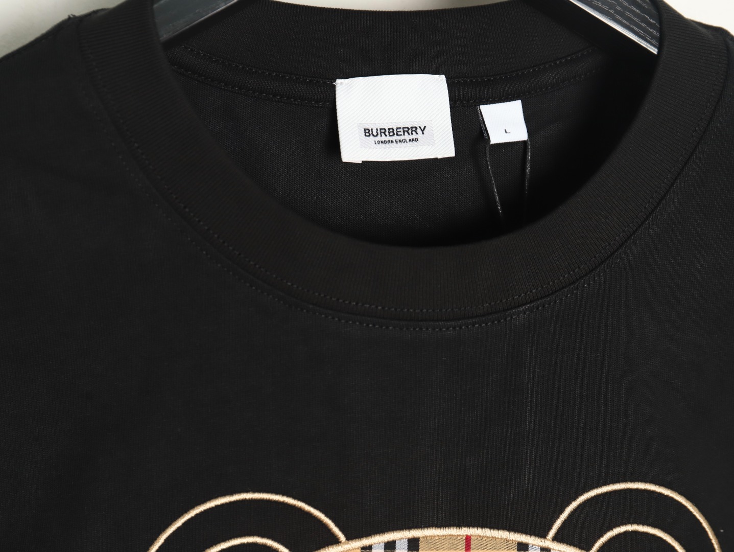 Burberry bear embroidered chest T-shirt TSK1